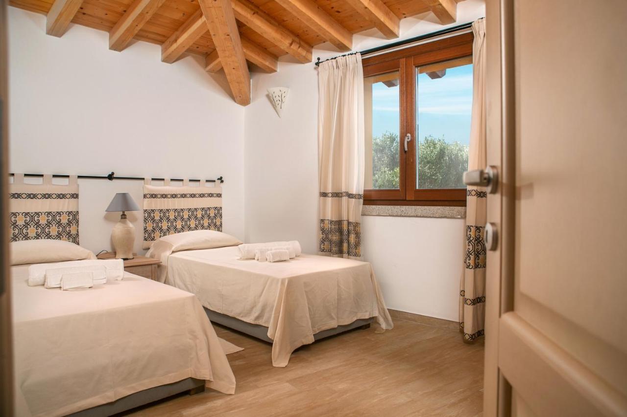 Punta Falcone Resort Santa Teresa di Gallura Esterno foto