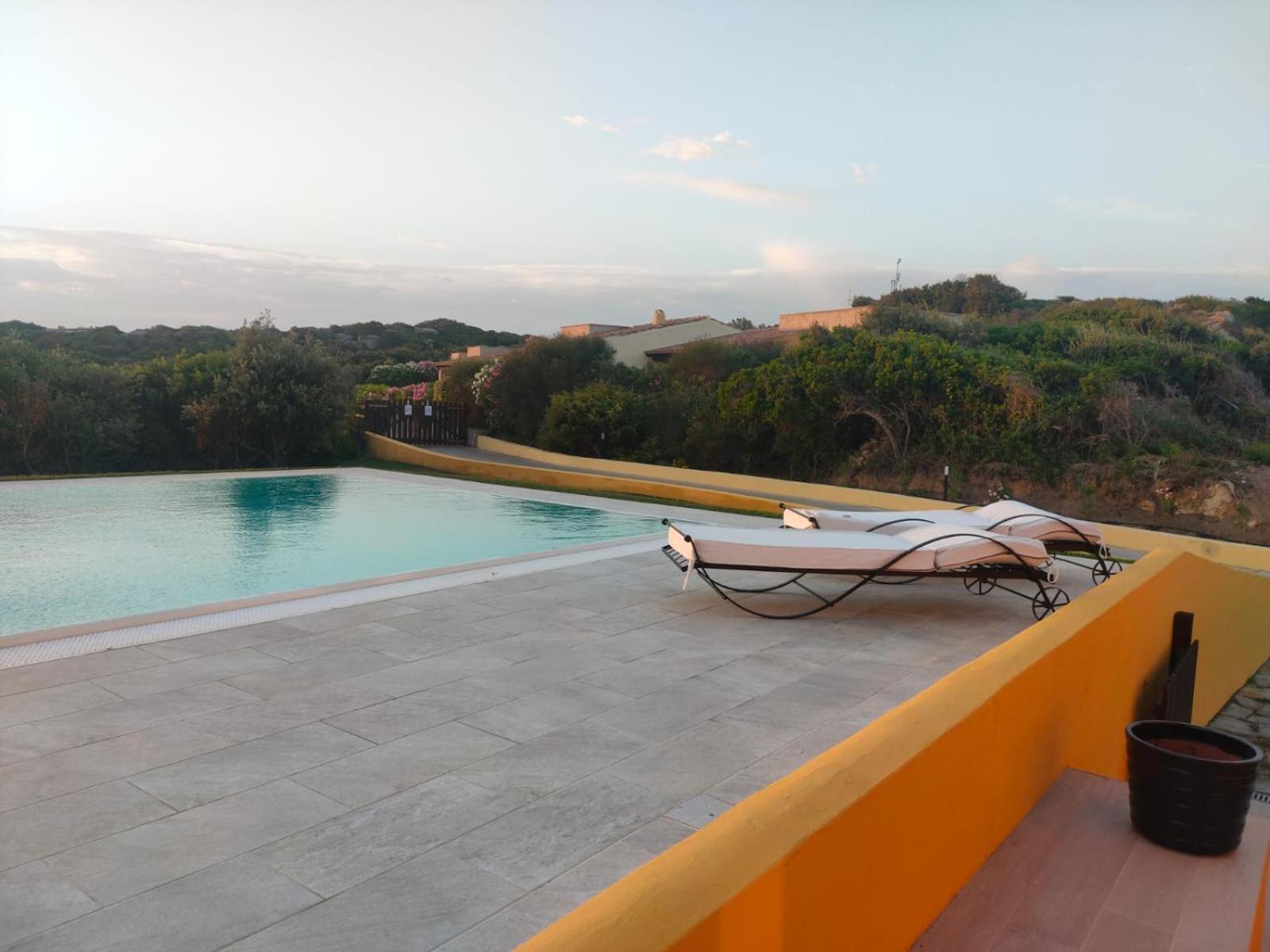Punta Falcone Resort Santa Teresa di Gallura Esterno foto