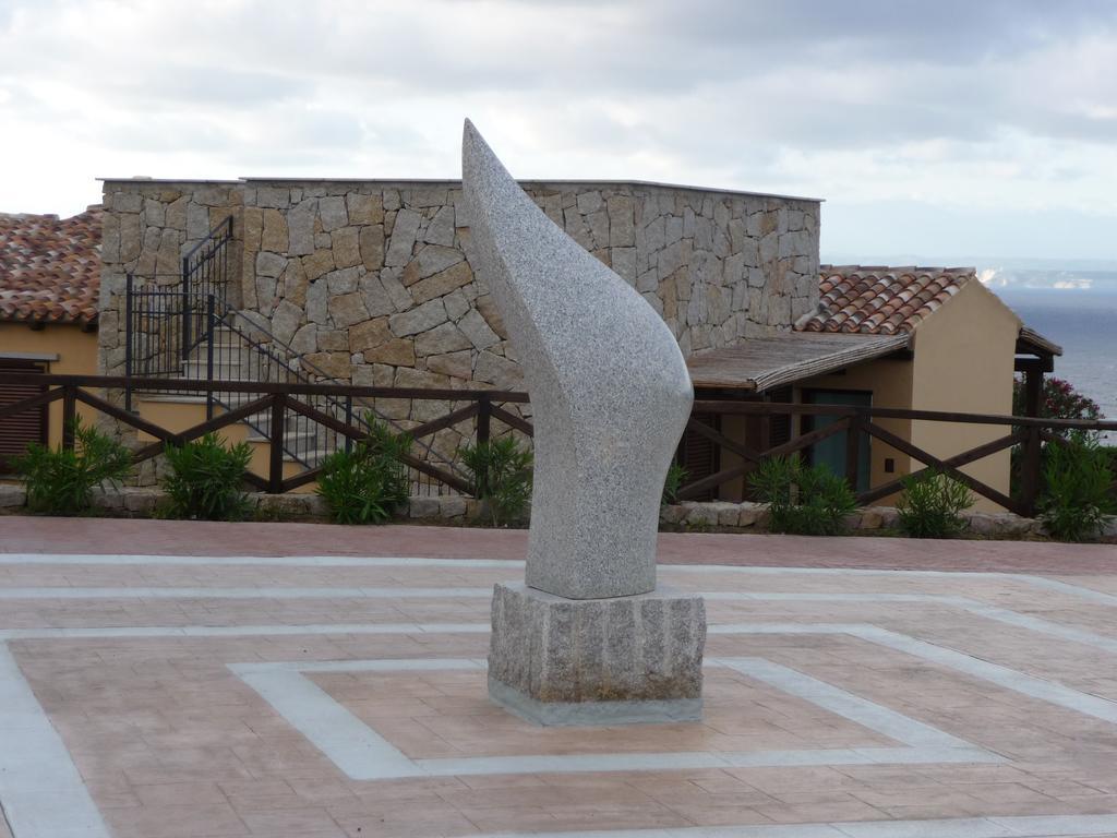 Punta Falcone Resort Santa Teresa di Gallura Esterno foto
