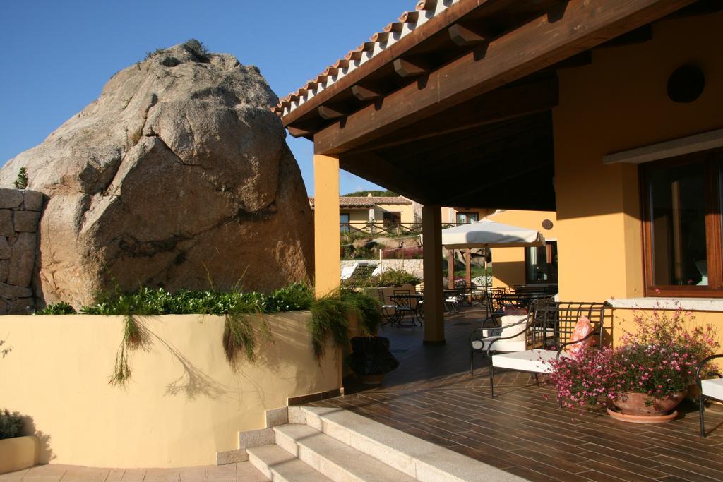 Punta Falcone Resort Santa Teresa di Gallura Esterno foto