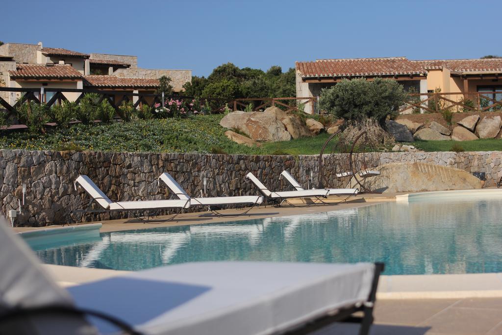 Punta Falcone Resort Santa Teresa di Gallura Esterno foto